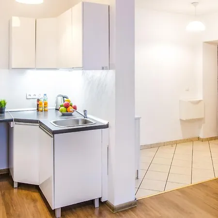 Apartament 3216 * كاتوفيتسه